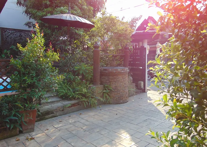 Pha Thai House
