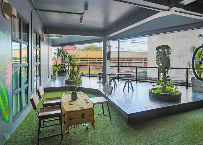 Jailoy Bed - Cafe & Rooftop