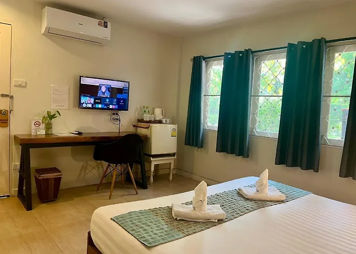 Udee Cozy Hotel